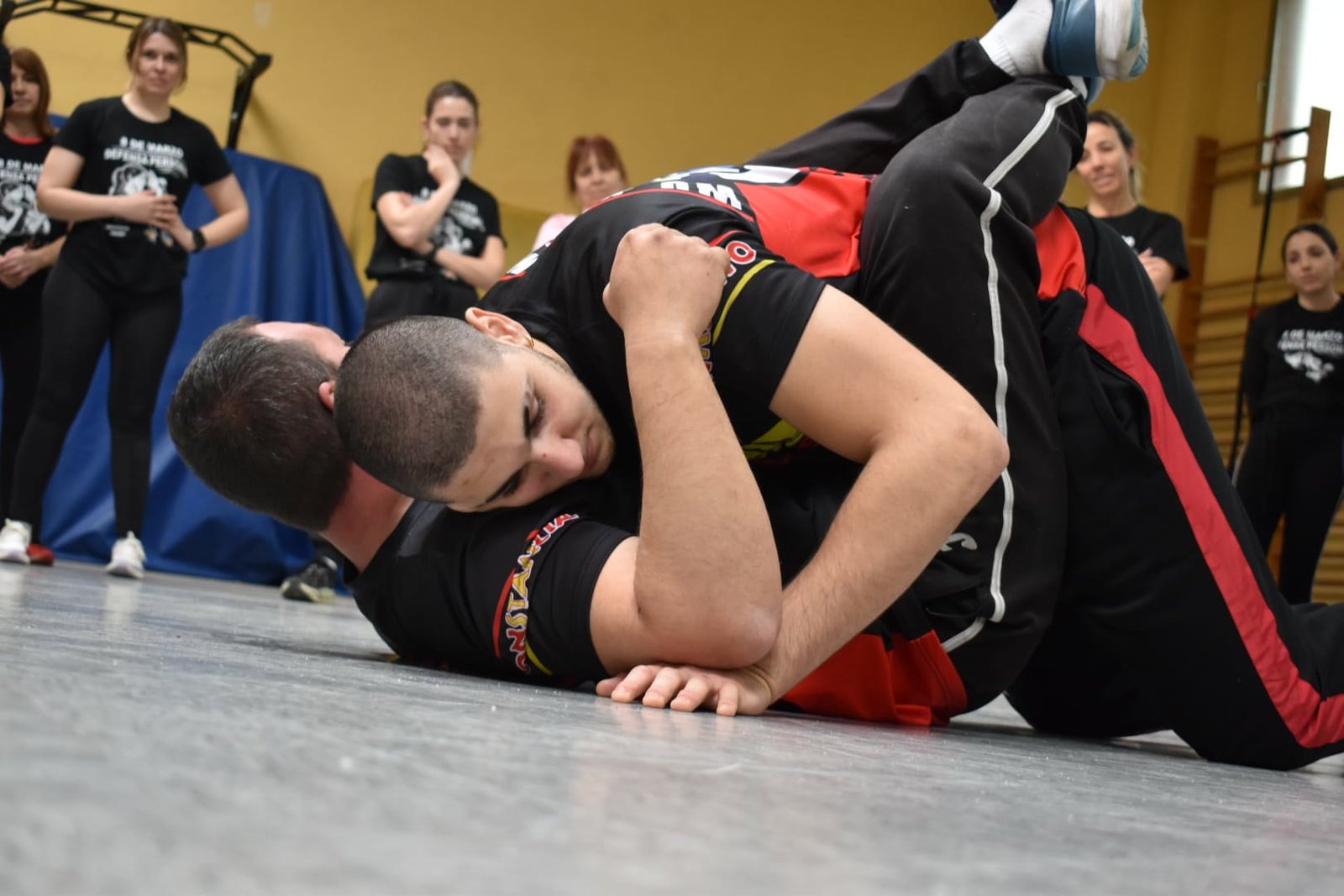 Ambiente de clase en Wu Xing Madrid, escuela de artes marciales en Hortaleza